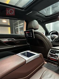 بي ام دبليو الفئة 7